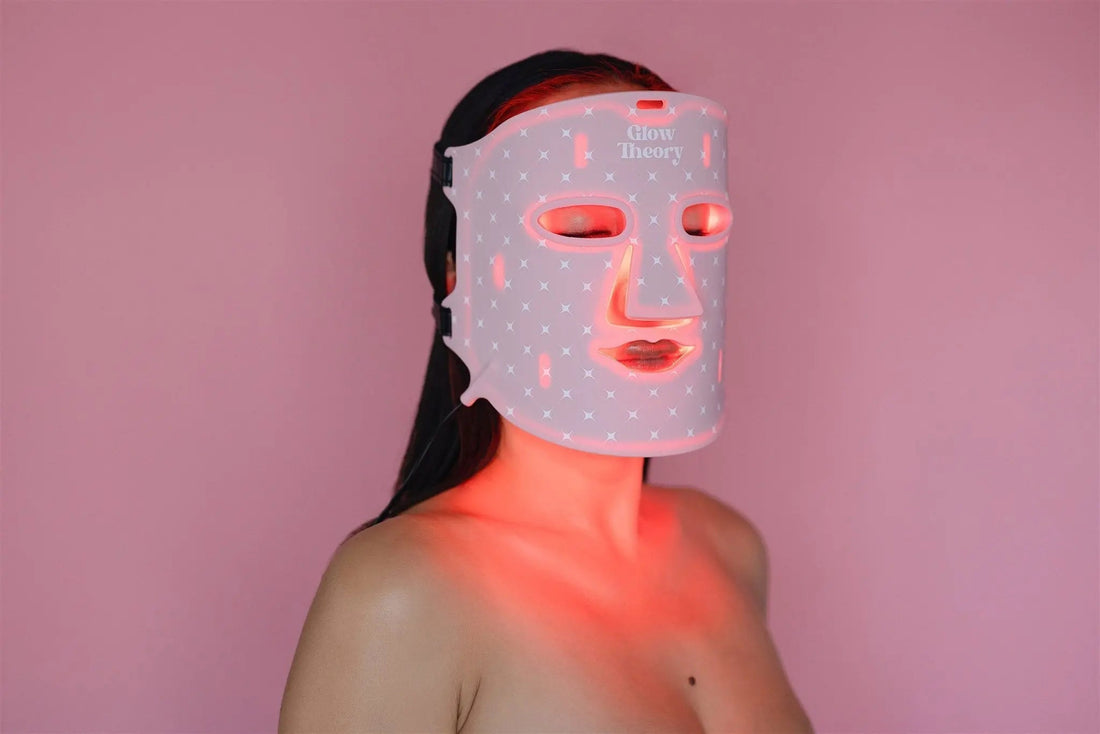 dive into the myth, fact and results of using the LED light therapy mask. Benefit for using LED light mask for any major skinconcerns